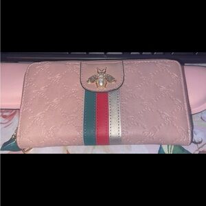 Bee Monogram Zippered Women's Wallet